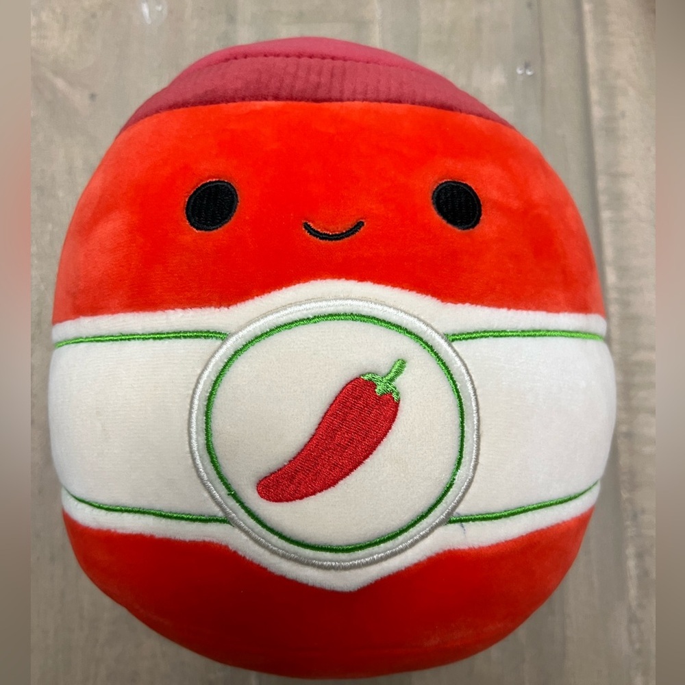 Illia Squishmallows (Illia pepper/hot sauce Squishmallow) 7.5”